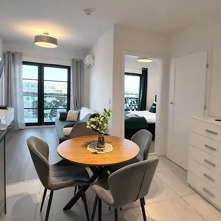 Motlawa River View Gdańsk