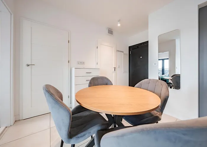 Motlawa River View Διαμέρισμα *